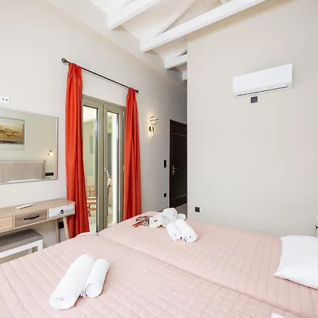 Villa Irineos *